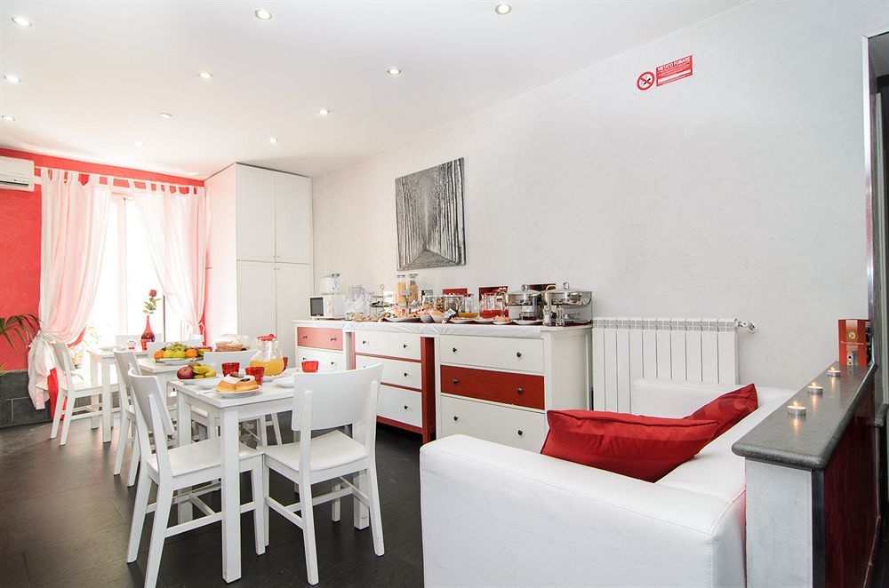 Suite Apartments Angioini Nápoles Exterior foto